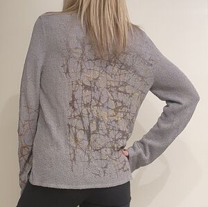Barbara Who? Textured Art Sweater | Gray Abstract Design | XS